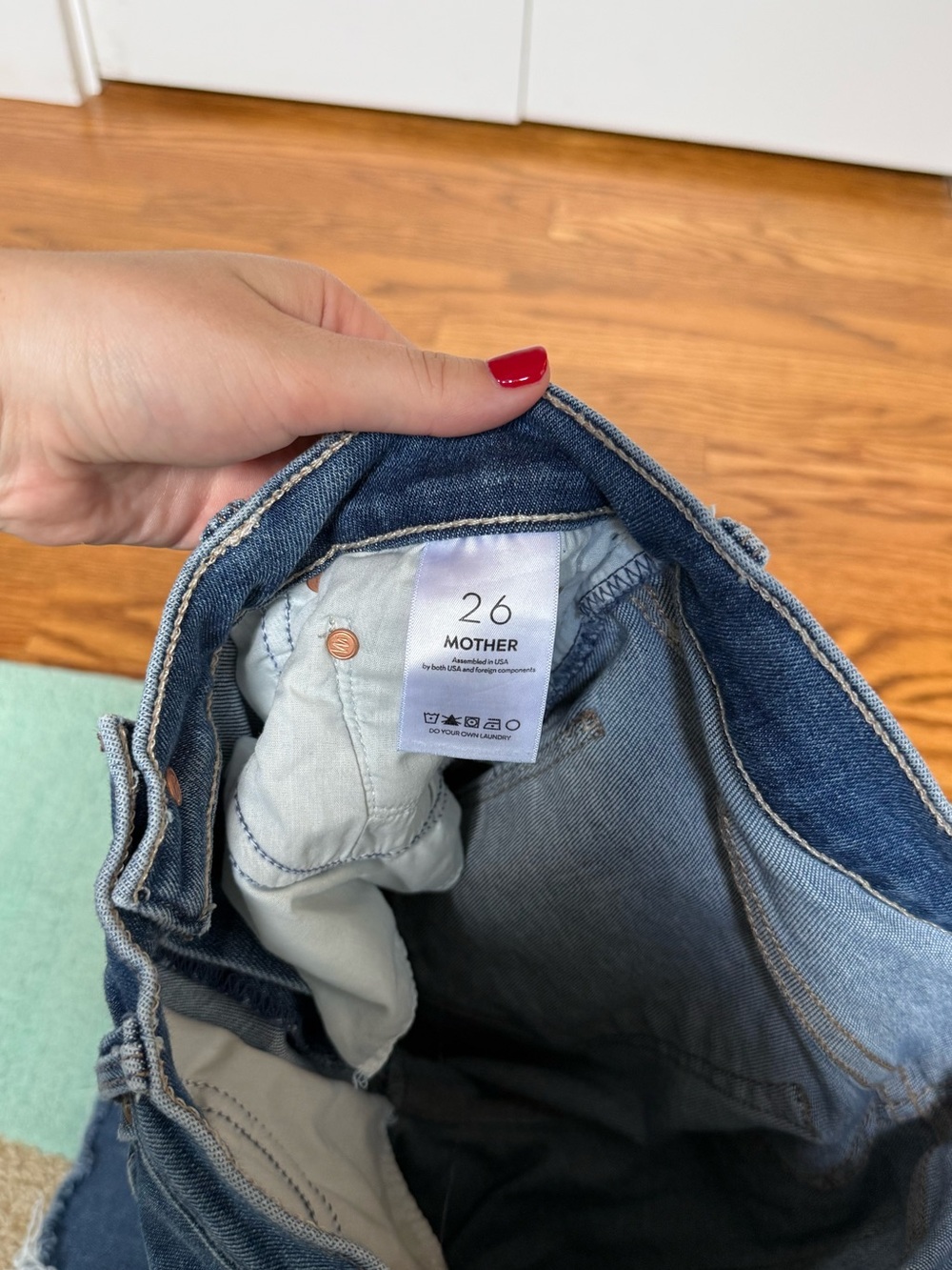 Mother The Mid Rise Rambler Zip Ankle Fray Jeans in Enjoy The Ride - Picture 6 of 8